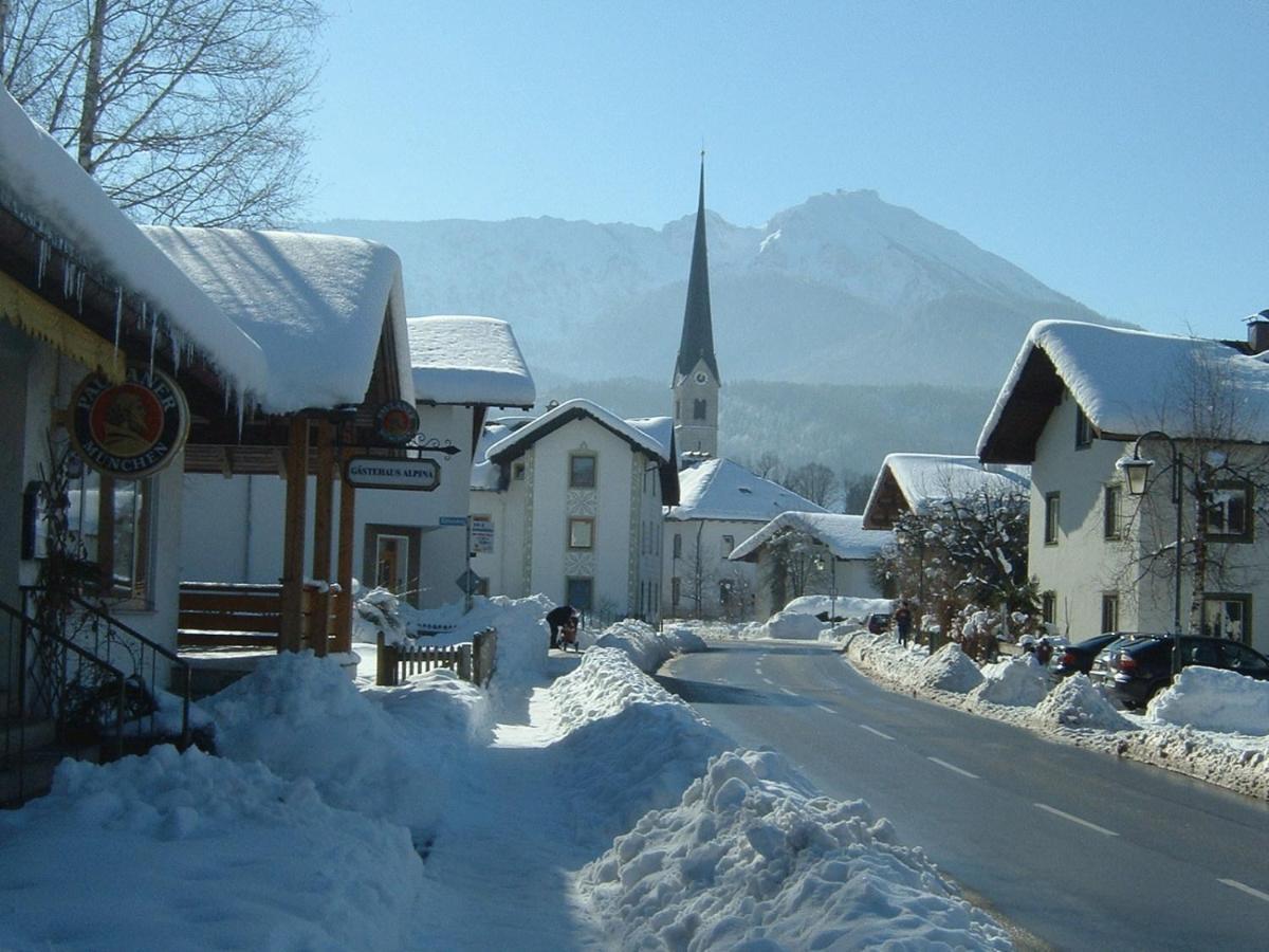 Gaestehaus Alpin - Inkl. Chiemgau-Karte Μπέργκεν Εξωτερικό φωτογραφία